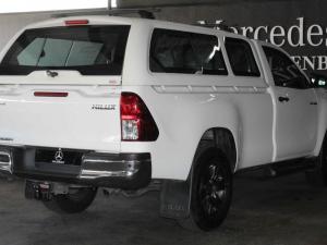 Toyota Hilux 2.4GD-6 single cab Raider manual - Image 4