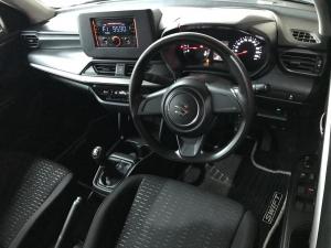Suzuki Swift 1.2 GL - Image 10
