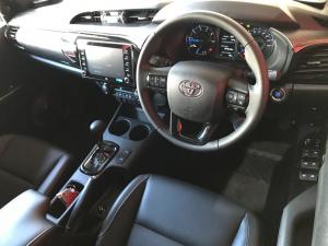 Toyota Hilux 2.8GD-6 48V double cab Legend - Image 11