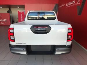 Toyota Hilux 2.8GD-6 48V double cab Legend - Image 6