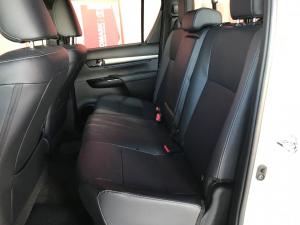 Toyota Hilux 2.8GD-6 48V double cab Legend - Image 9