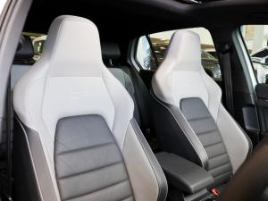 Volkswagen Golf 1.4TSI R-Line Plus - Image 16