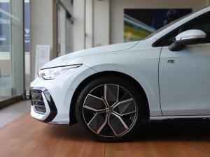 Volkswagen Golf 1.4TSI R-Line Plus - Image 6