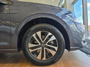 Volkswagen Polo hatch 1.0TSI Life auto - Image 15