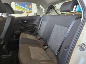 Volkswagen Polo Vivo hatch 1.4 Life - Image 7