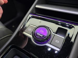 Volkswagen Tiguan 2.0TDI R-Line 4Motion - Image 11