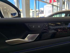 Volkswagen Tiguan 2.0TDI R-Line 4Motion - Image 14