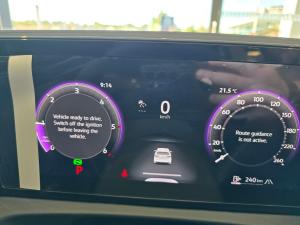 Volkswagen Tiguan 2.0TDI R-Line 4Motion - Image 17