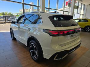 Volkswagen Tiguan 2.0TDI R-Line 4Motion - Image 25