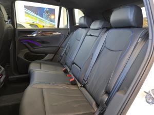 Volkswagen Tiguan 2.0TDI R-Line 4Motion - Image 26