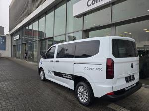 Volkswagen Transporter 2.0TDI Kombi SWB Basic - Image 4
