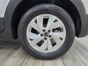 Volkswagen T-Cross 1.0TSI auto - Image 4