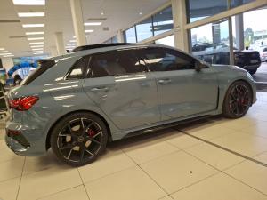 Audi RS3 Sportback quattro - Image 4