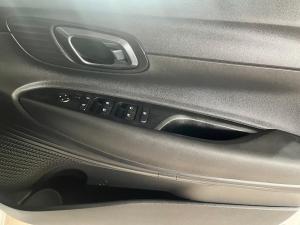 Hyundai i20 1.4 Motion auto - Image 6