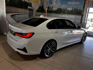 BMW 3 Series 318i - Image 2