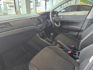 Volkswagen Polo hatch 1.0TSI - Image 10