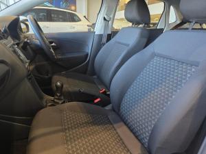 Volkswagen Polo Vivo hatch 1.4 Life - Image 4