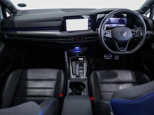 Volkswagen Golf R - Image 11