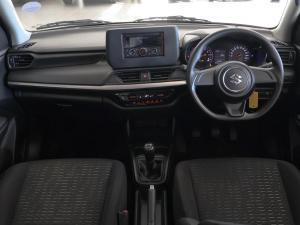 Suzuki Swift 1.2 GL - Image 11