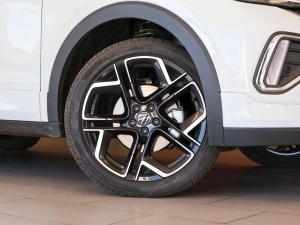 Volkswagen T-Cross 1.0TSI R-Line - Image 12