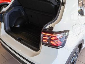 Volkswagen T-Cross 1.0TSI R-Line - Image 7