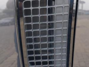 Land Rover Defender 110 D250 X-Dynamic SE - Image 12