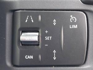 Land Rover Defender 110 D250 X-Dynamic SE - Image 19