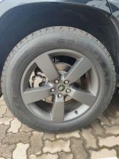 Land Rover Defender 110 D250 X-Dynamic SE - Image 25