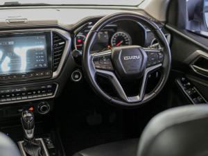 Isuzu D-Max 3.0TD double cab LSE 4x4 - Image 21