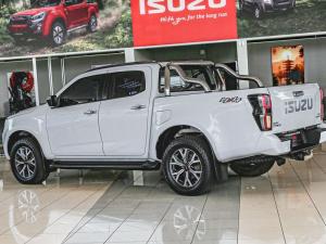 Isuzu D-Max 3.0TD double cab LSE 4x4 - Image 5