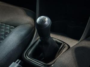 Volkswagen Polo Vivo hatch 1.4 - Image 20