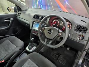 Volkswagen Polo Vivo hatch 1.6 Life - Image 5