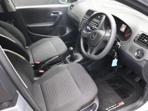 Volkswagen Polo Vivo hatch 1.4 Trendline - Image 9