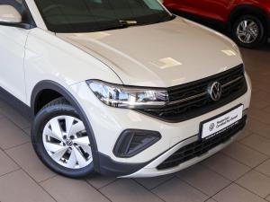 Volkswagen T-Cross 1.0TSI auto - Image 5