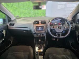 Volkswagen Polo Vivo hatch 1.6 Comfortline auto - Image 10