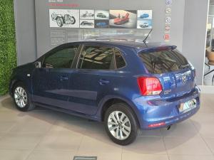 Volkswagen Polo Vivo hatch 1.6 Comfortline auto - Image 4
