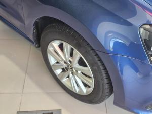 Volkswagen Polo Vivo hatch 1.6 Comfortline auto - Image 7