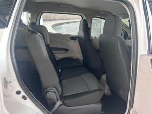 Renault Triber 1.0 Evolution - Image 7
