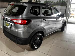 Renault Triber 1.0 Evolution - Image 4
