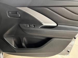Mitsubishi Xpander 1.5 manual - Image 7