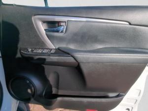 Toyota Fortuner 2.4GD-6 4x4 - Image 9