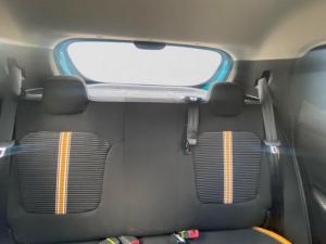 Renault Kwid 1.0 Climber manual - Image 11