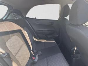 Kia Picanto 1.0 LS manual - Image 12