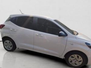 Hyundai Grand i10 1.2 Premium hatch - Image 5