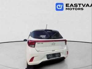 Hyundai Grand i10 1.2 Premium hatch - Image 7
