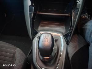 Peugeot 208 1.2 Active - Image 12