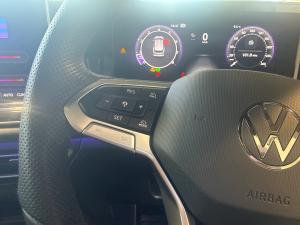 Volkswagen Tiguan 2.0TSI R-Line 4Motion - Image 9