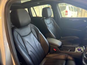 Volkswagen Tiguan 2.0TSI R-Line 4Motion - Image 13