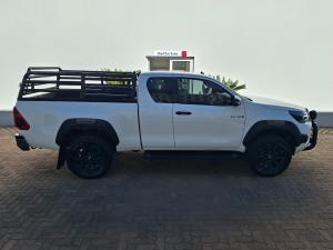 Toyota Hilux 2.8GD-6 Xtra cab 4x4 Legend auto - Image 3