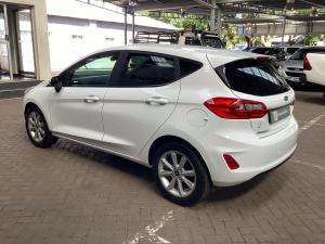 Ford Fiesta 1.0T Trend auto - Image 24